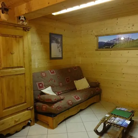 Le Flocon Des Aravis Шале Ла-Жьетта