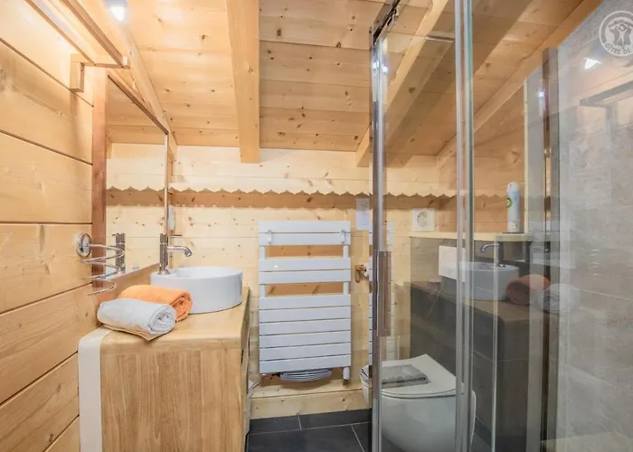 木屋 Le Flocon Des Aravis *